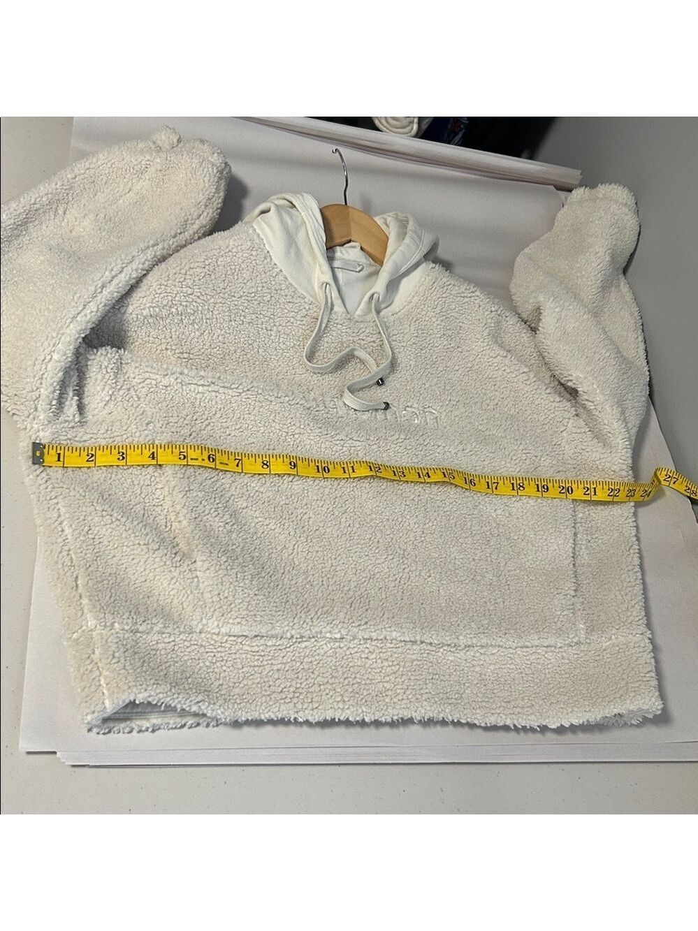 Lululemon Textured Fleece Embroidered Logo Minimalist Hoodie - Picture 7 of 12